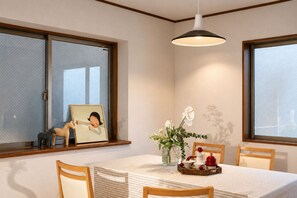 Dining - 福助Haruya   3Ldk 110m2, Tsuruhashi station 5mins JR Tennoji；Namba；Nara；USJ direct (大阪市 生野区鶴橋２−１９−１３)