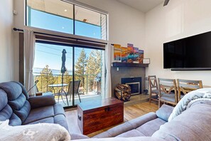 TV, fireplace, offices - Luxury Condo in Stateline: Lake, Pool, Hot Tub & Mountain Views (Stateline)