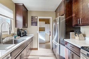 Private kitchen - Dog-Friendly Duplex with fireplace, balcony and free internet (Incline Village)