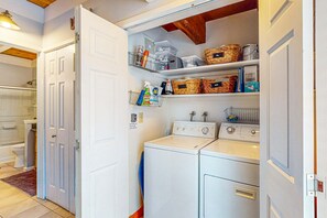 Interior - ️ Family-Friendly Condo with Pool, Tennis, Deck & Walk to Beach Access ️ (Kings Beach)