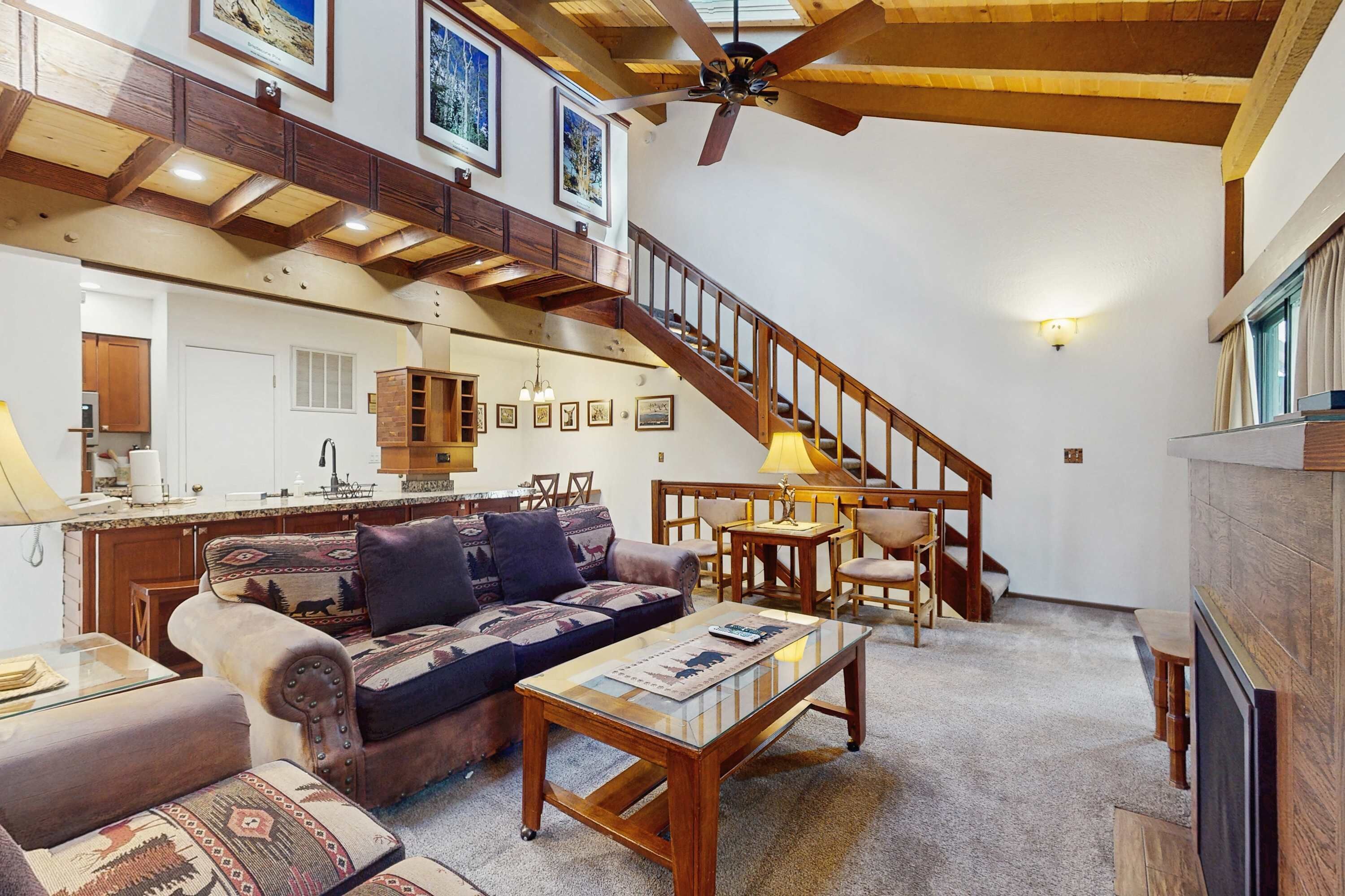TV, fireplace, offices
