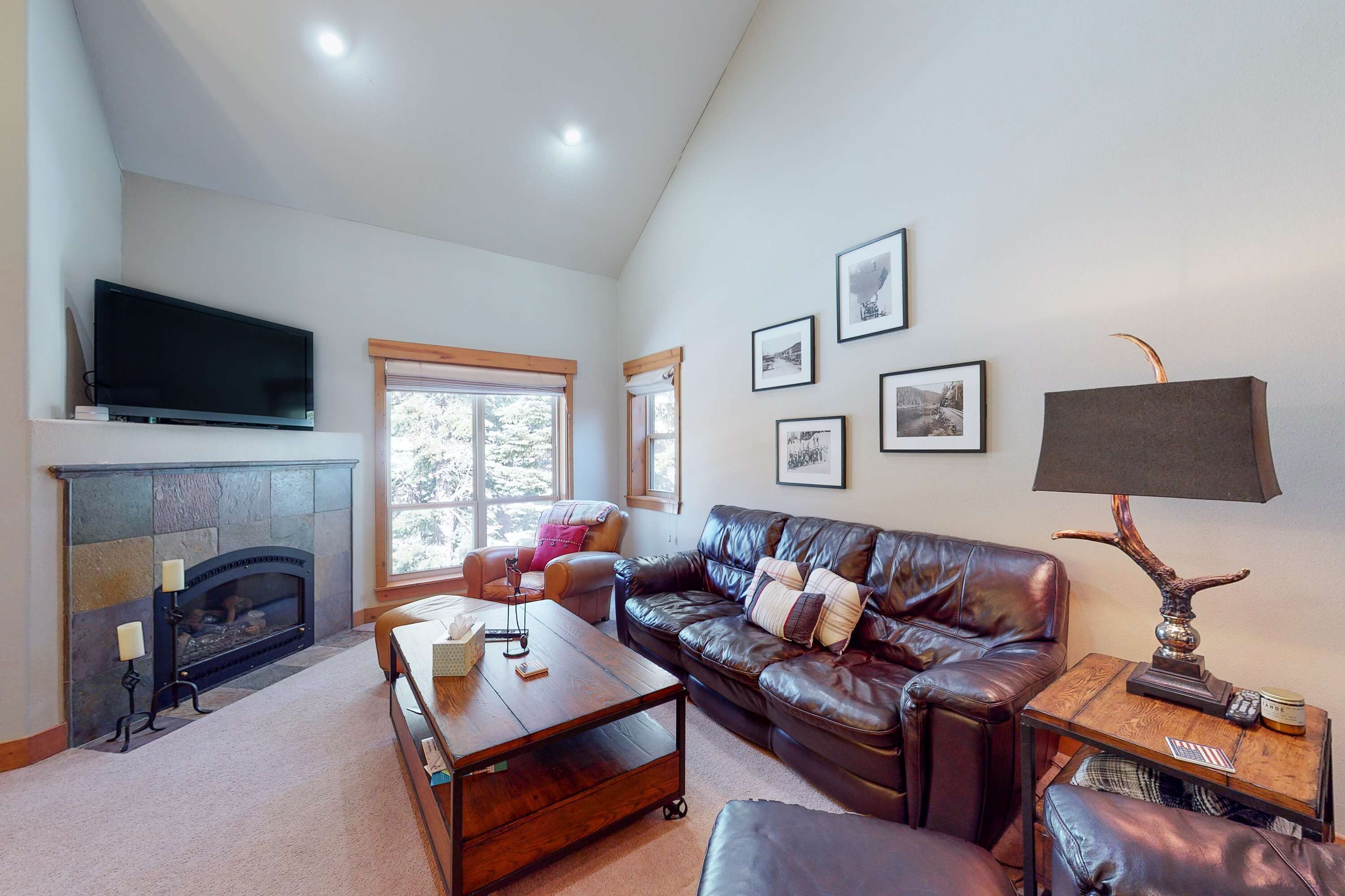 TV, fireplace, DVD player, offices