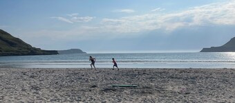Room-charming Guest Room in the Beautifu