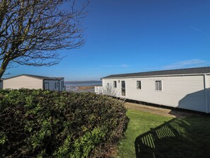Exterior - Ocean Breeze Escape (Rochester)