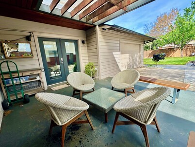 Unique Dallas Stay Tiny Home Fire Pit *Location*