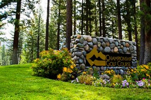 Jardines del alojamiento