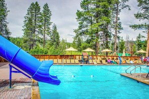 Pool - Spacious Tahoe Donner retreat with private hot tub - near trails, slopes & golf (Truckee)