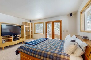 Iron/ironing board, WiFi, bed sheets - Family-friendly home with mountain views, pool table, fireplace, & spacious deck (Stateline)