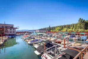 Marina - Homey Family Condo with Shared Pool, Hot Tub, Tennis & Lovely Lake Views (Tahoe City)