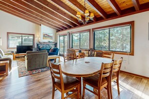 TV, fireplace, offices - Homey Family Condo with Shared Pool, Hot Tub, Tennis & Lovely Lake Views (Tahoe City)