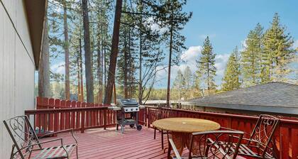 Dog-Friendly Getaway | Deck, Sauna, Grill, Foosball, Parks & Trails