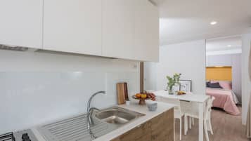 Villa, Garden View | Private kitchen