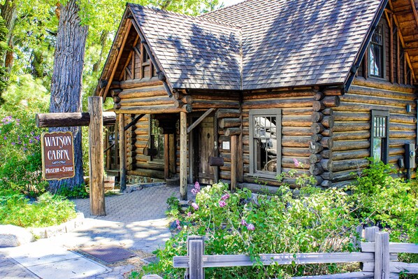 Exterior - Second-Level Condo with Free WiFi, Wood Fireplace, Shared Outdoor Pool, & Views (Tahoe City)