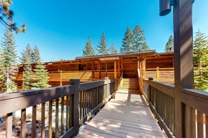 Property grounds - Second-Level Condo with Free WiFi, Wood Fireplace, Shared Outdoor Pool, & Views (Tahoe City)