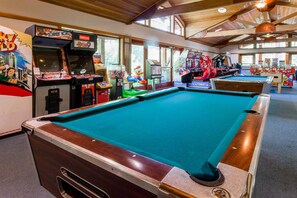 Games room - Ski and Ski Out Designer Condo With a View (Northstar - Truckee)