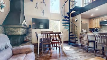 TV, fireplace, offices