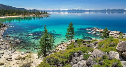 Luxe All-Season Escape - Pool, Sauna, Tennis - Near Kings Beach & Ski Resorts