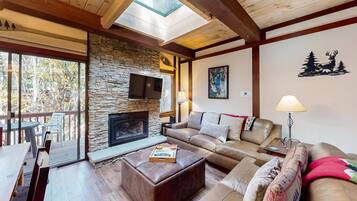 TV, fireplace, DVD player, offices