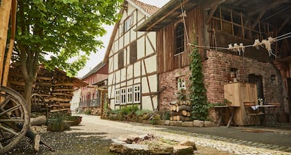 Guest House 'Heuhof-Breiau Gästedoppelzimmer' with Shared Terrace, Shared Garden and Wi-Fi