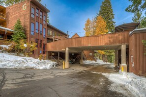 Exterior - Ski-in/ski-out townhome with fireplace, pool, hot tub & on-site ski/sled hill (Tahoe City)