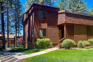 Exterior - Fantastic lakefront condo with tennis, skiing, fireplace, & W&D, sleeps 6 (Zephyr Cove)