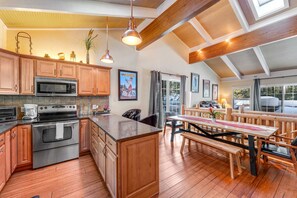 Fridge, microwave, oven, stovetop - Dog-friendly mountain getaway near skiing & lake with water views & private balcony (Incline Village)