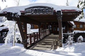 Esterni
