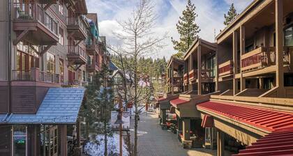Rustic suite in the heart of Northstar - easy access to lifts & hiking