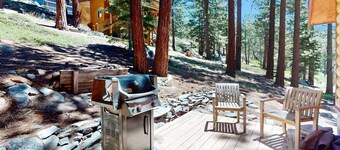 Stateline Chalet - 5BR, Panoramic Mountain Views, Dipping Pool & Dry Sauna