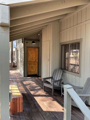 Terrace/patio - Updated home on quiet street with gas fireplace, shared hot tub, pool, & more (Truckee)