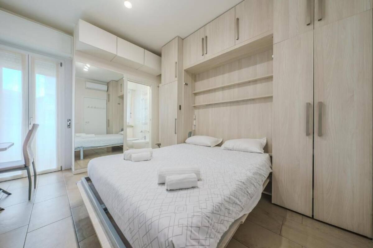 Monolocale Standard, vista cortile