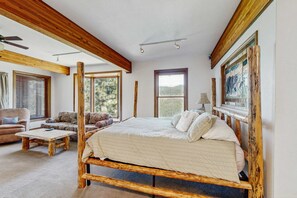 5 habitaciones, escritorio, tabla de planchar con plancha y wifi 