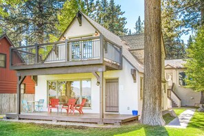 Terrace/patio - Waterfront S Lake Tahoe Property with 2 Houses - Near Downtown and Casinos (South Lake Tahoe)