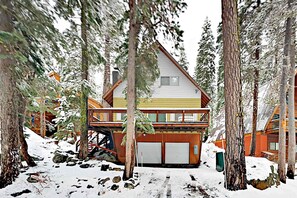 Exterior - Donner Lake home with pool table - minutes to hiking, skiing & downtown (Truckee)