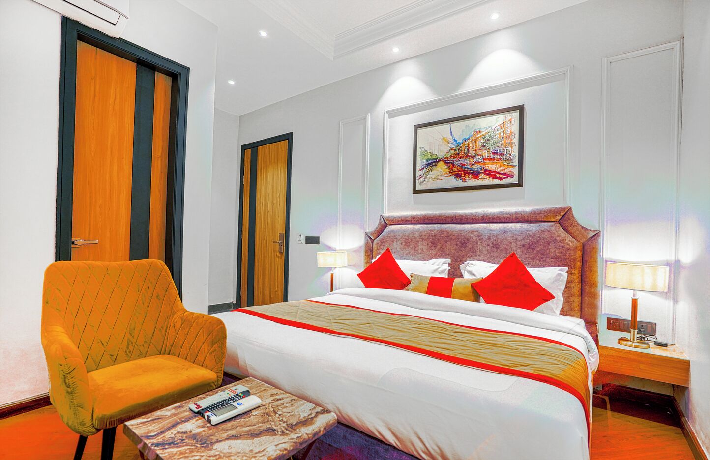 Deluxe Double Room | Free WiFi