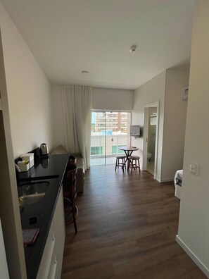 Basic Apartment | Interior