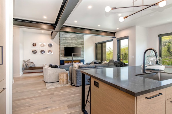 Interior - Updated home with a private hot tub, fireplace, & mountain views - dog friendly (Park City)