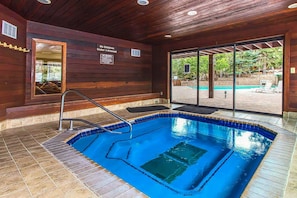 Pool - Canyons Village townhome with pool, hot tub & tennis access - walk to ski lifts (Park City)