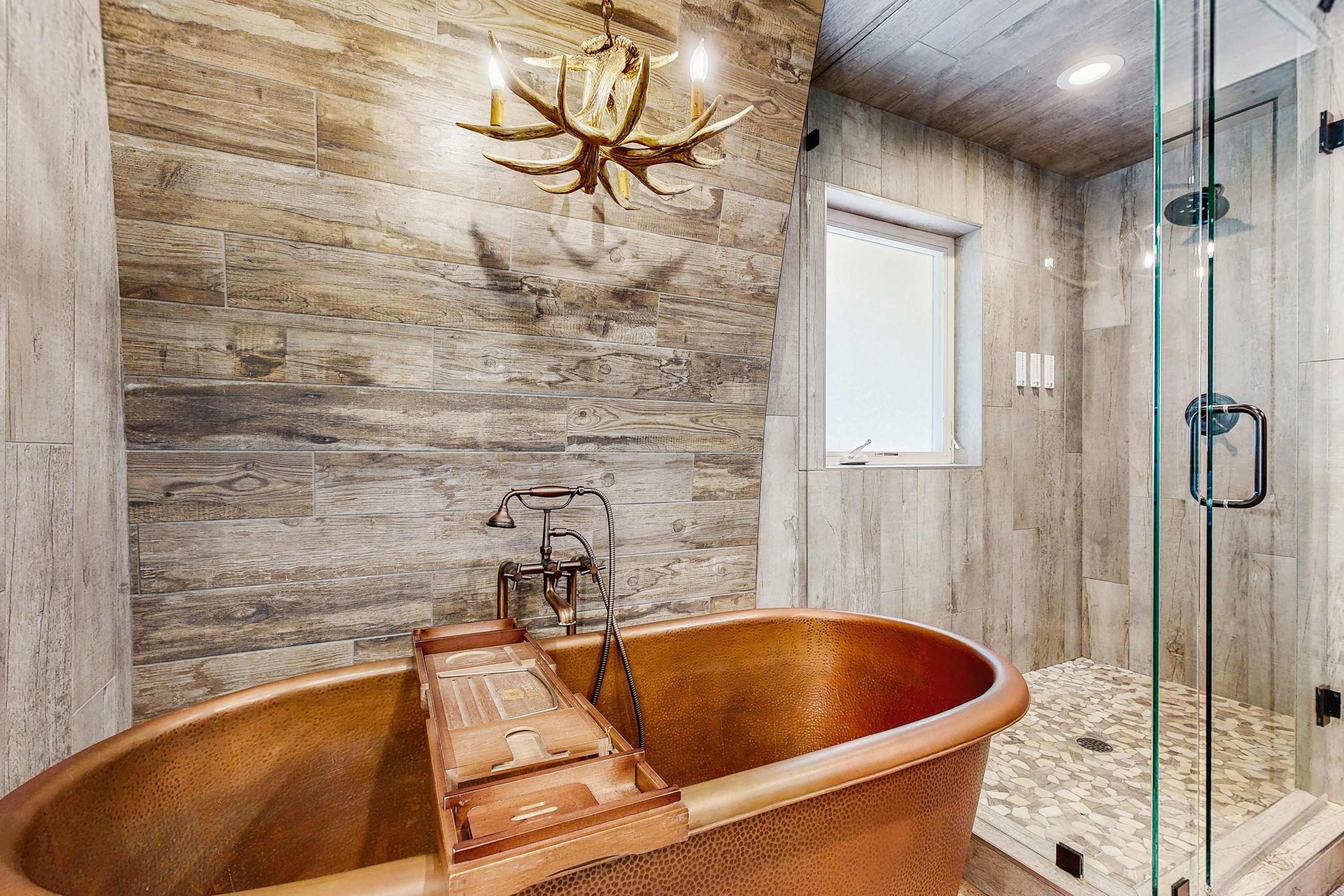 Shower, hair dryer, towels, shampoo