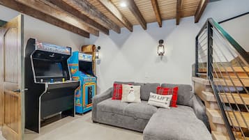 TV, fireplace, DVD player, offices
