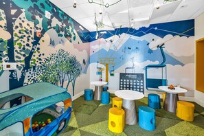 Children’s area - Exclusive ski-in - ski-out Penthouse with Balcony & Gorgeous Slope Views (Park City)