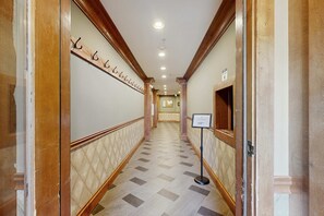 Interior - Ski-in/out condo w/access to Club Solitude - pools, hot tubs, & more (Solitude)