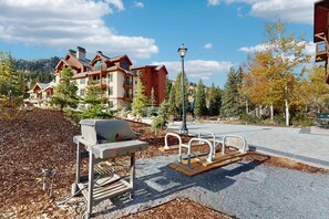 Property grounds - Ski-in/out condo w/access to Club Solitude - pools, hot tubs, & more (Solitude)