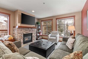 Living area - Ski-in/out condo w/access to Club Solitude - pools, hot tubs, & more (Solitude)