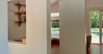 Single-storey family home near Piqueyrot - 4 bedrooms - Peace and Nature