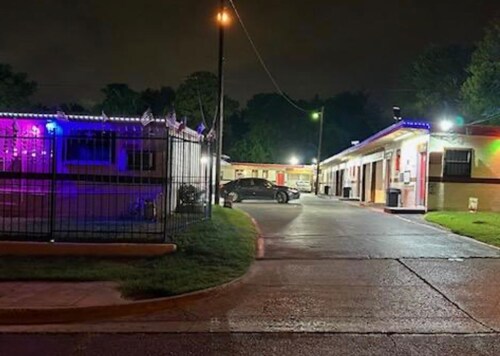 RED DOOR MOTEL