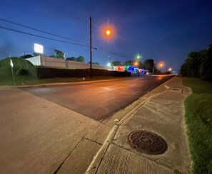 Miscellaneous - RED DOOR MOTEL (DALLAS)