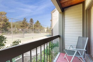 Property grounds - Dog-friendly Old Town Empire Condo near resort with  ski storage (Park City)