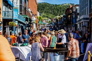 Miscellaneous - Studio condo with pool & hot tub - disability access, near the slopes (Park City)