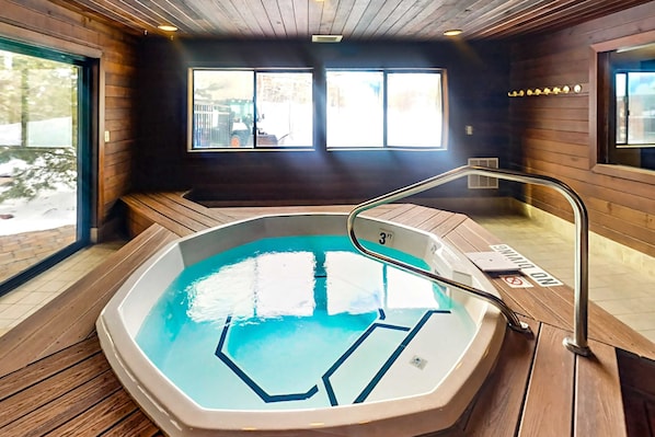Interior - Alpine Gem - Pools, Hot Tubs, Tennis - Walk 5 Mins to Lift & 8 Mins to Dining (Park City)